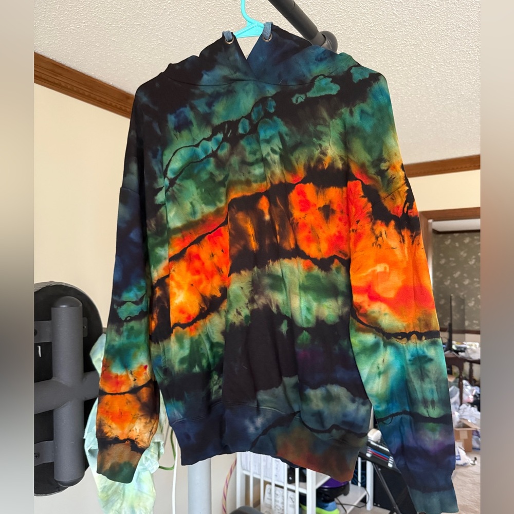 Reverse tie dye ice dyed hoodie NEW
